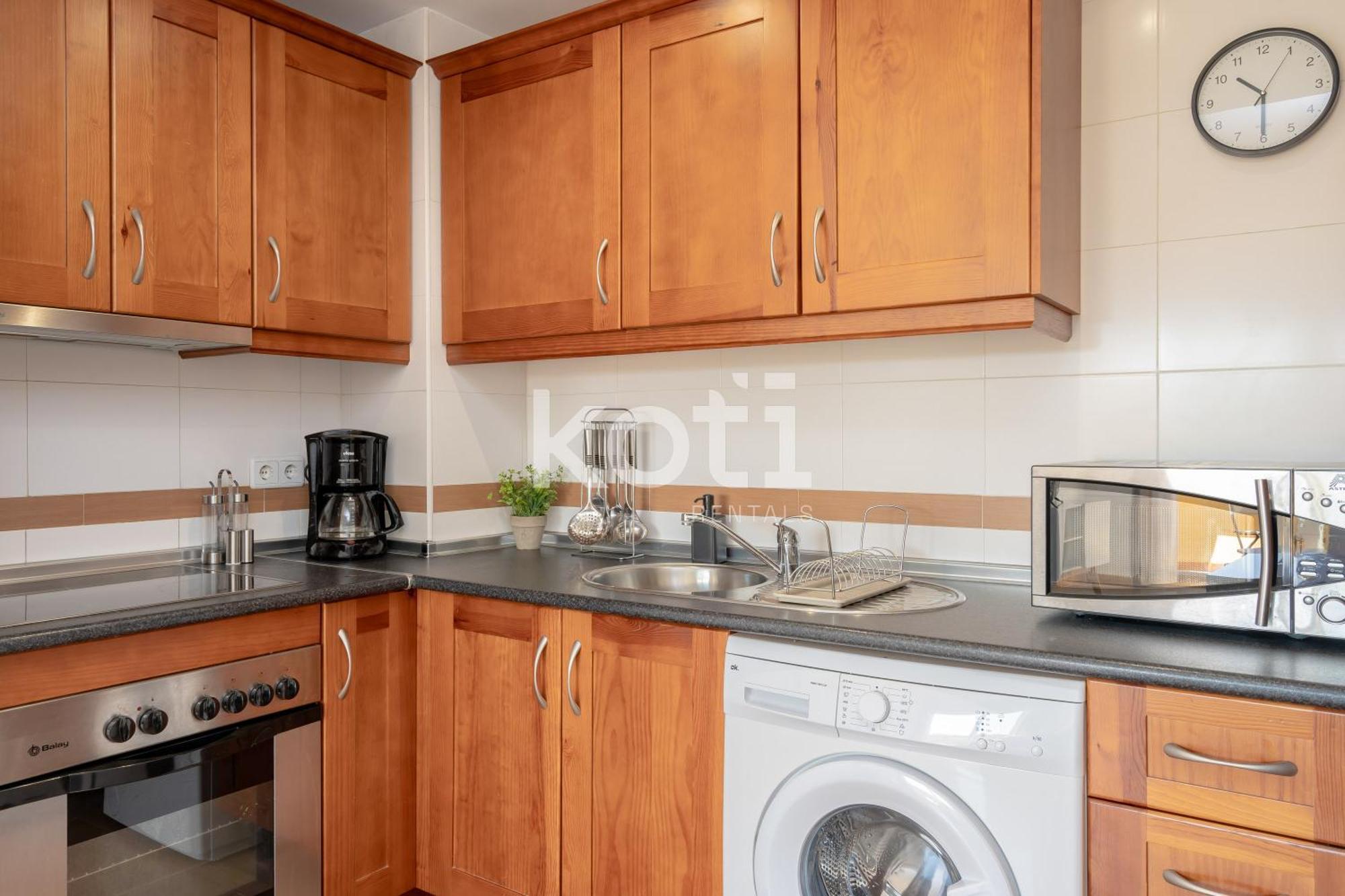 Koti Rentals - Nenufar Fuengirola Esterno foto